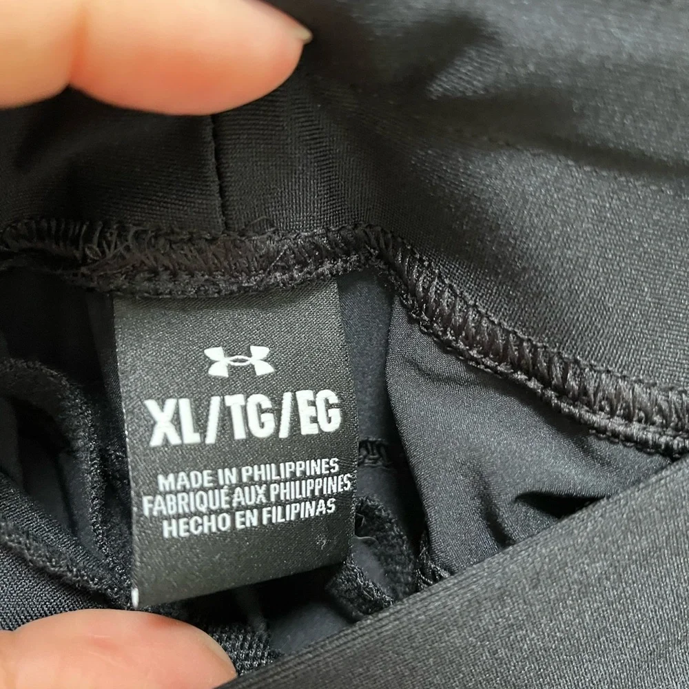 Under Armour Black Track Pants NWOT - Picture 2 of 5